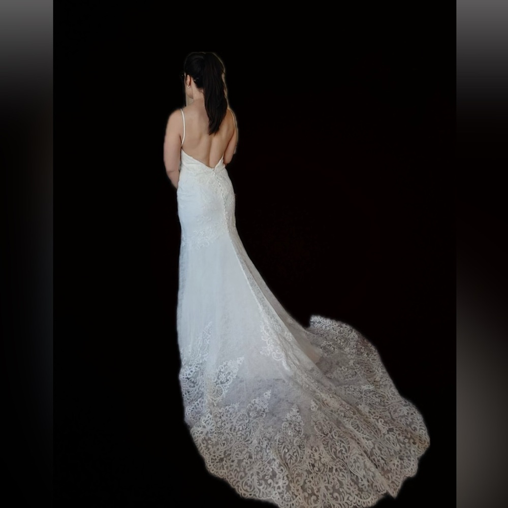 Essense of Australia Wedding Dress D1934